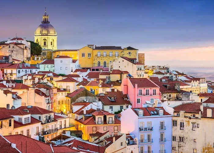 Xavier - Alfama River View * Lizbona