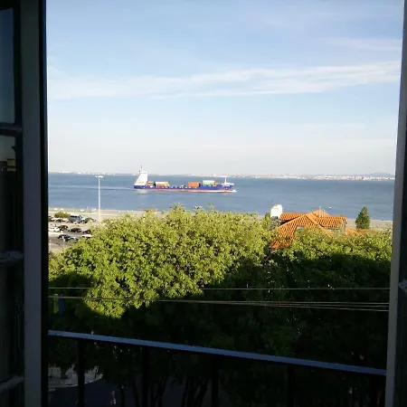 Xavier - Alfama River View * ליסבון